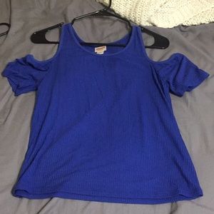 Off the shoulder t shirt